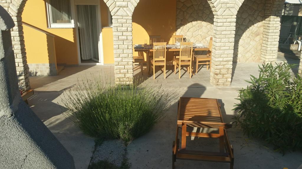Kuca Za Odmor Vugica Villa Polje  Exteriör bild