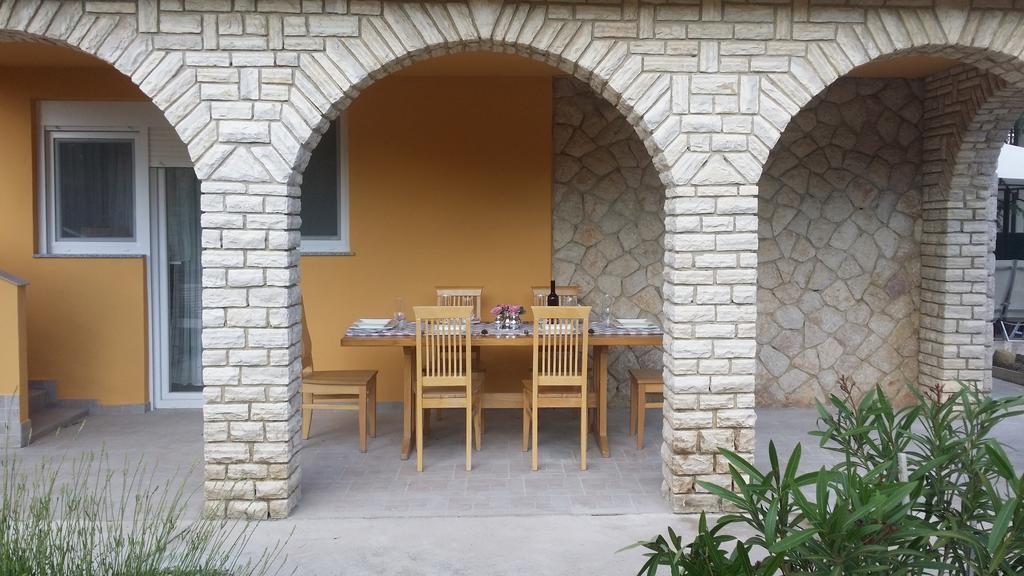 Kuca Za Odmor Vugica Villa Polje  Exteriör bild